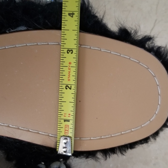 FURRY BLACK SLIPPERS WITH WHITE PEARLS US 9 - Picture 7 of 7